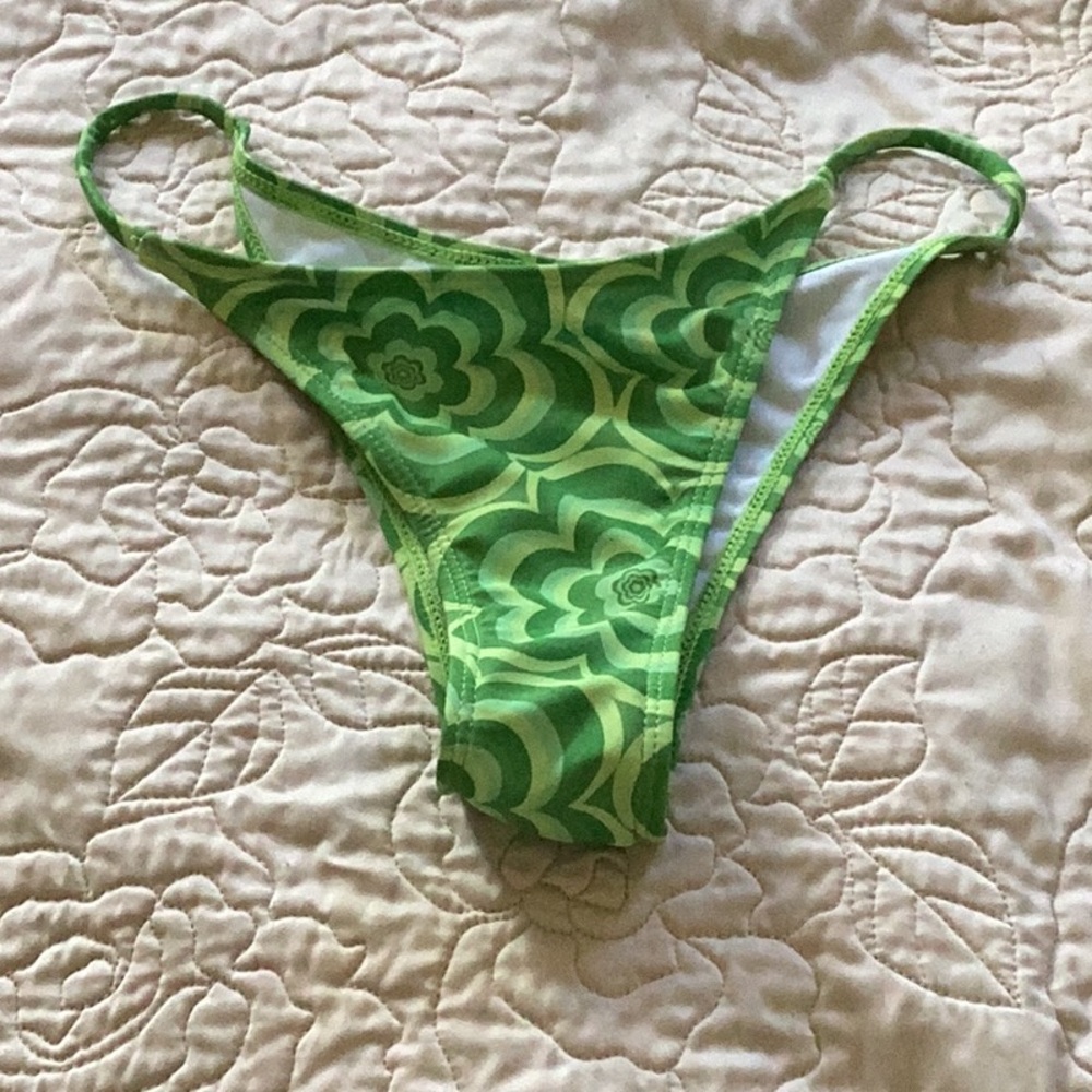 3pc bikini - Picture 4 of 5